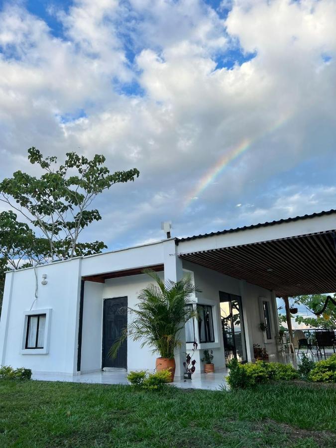 Cabana Campestre Con Piscina En La Hacienda Napoles Doradal 외부 사진